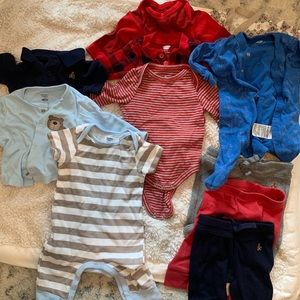 11 piece lot of 0-3M baby boy clothes